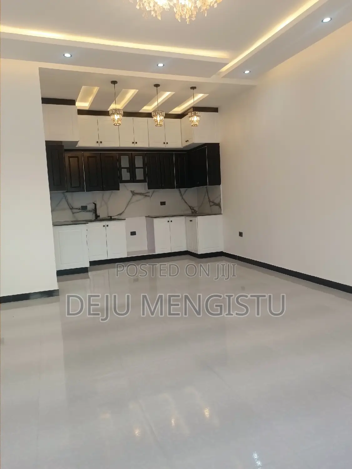 6bdrm Villa in አያት, Bole for sale