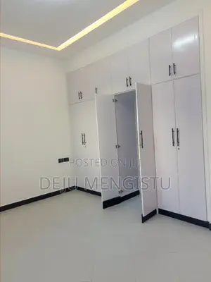 6bdrm Villa in አያት, Bole for sale