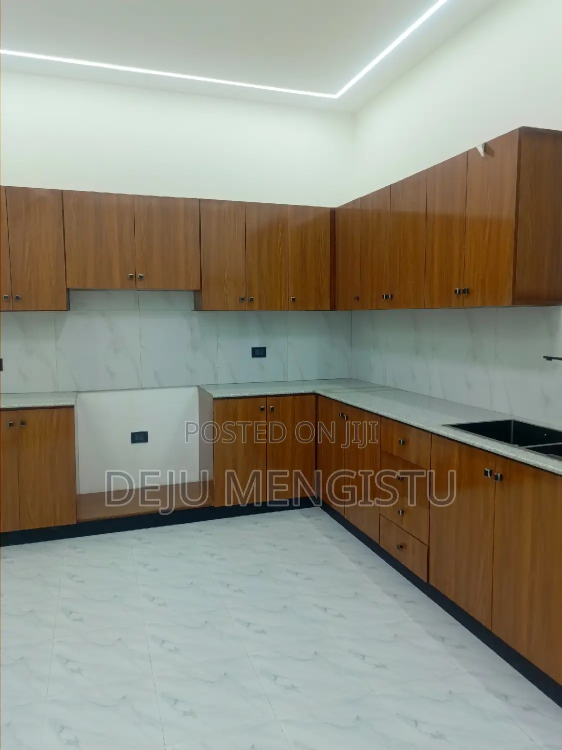 6bdrm Villa in አያት, Bole for sale