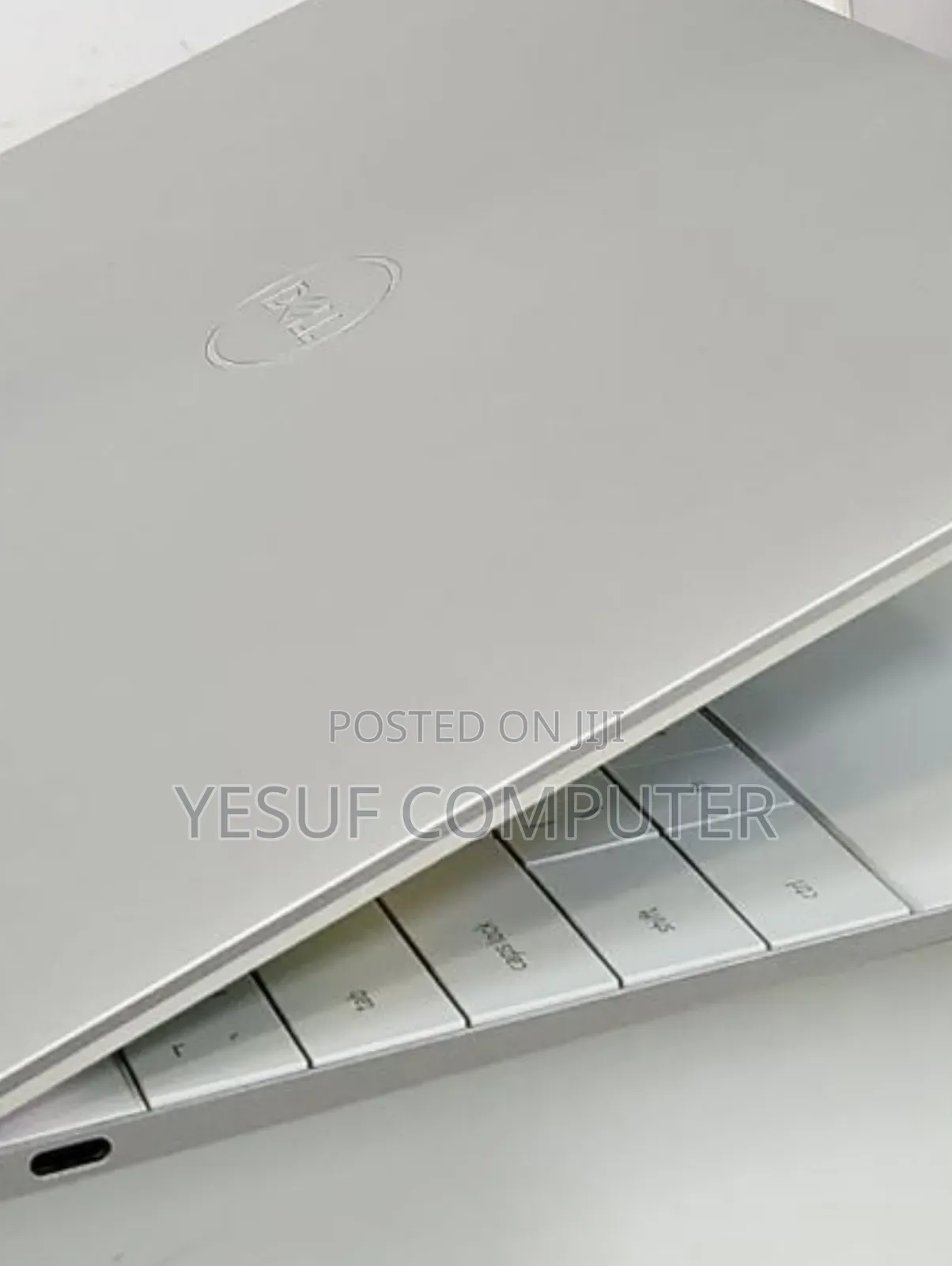 New Laptop Dell XPS 13 32GB Intel Core I7 SSD 512GB