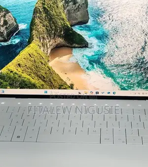 New Laptop Dell XPS 13 32GB Intel Core I7 SSD 512GB