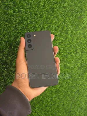 Photo - Samsung Galaxy S22 5G 256 GB Black