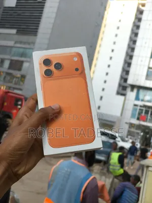 Photo - New Apple iPhone 17 Pro Max 512 GB