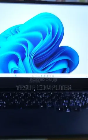 New Laptop Lenovo Legion 5 16GB AMD Ryzen 7 SSD 1T