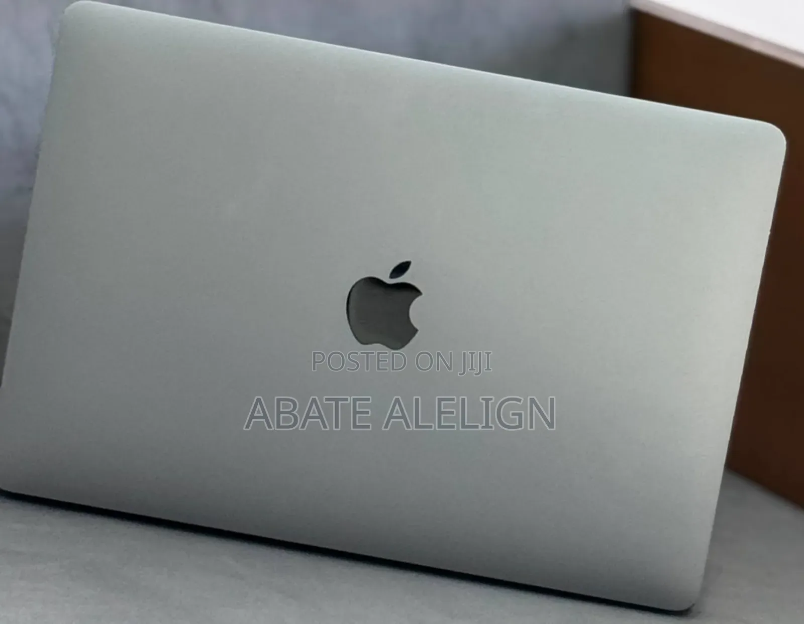 New Laptop Apple MacBook Air 2020 M1 16GB Intel Core I5 SSD 512GB