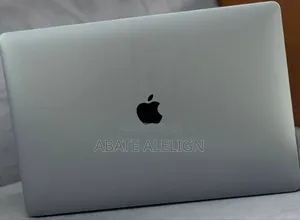 Photo - New Laptop Apple MacBook Pro 2019 16GB Intel Core i9 SSD 512GB