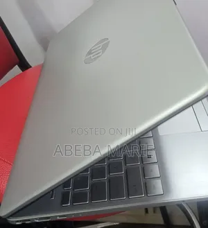 New Laptop HP Pavilion 15 8GB Intel Core I5 SSD 512GB