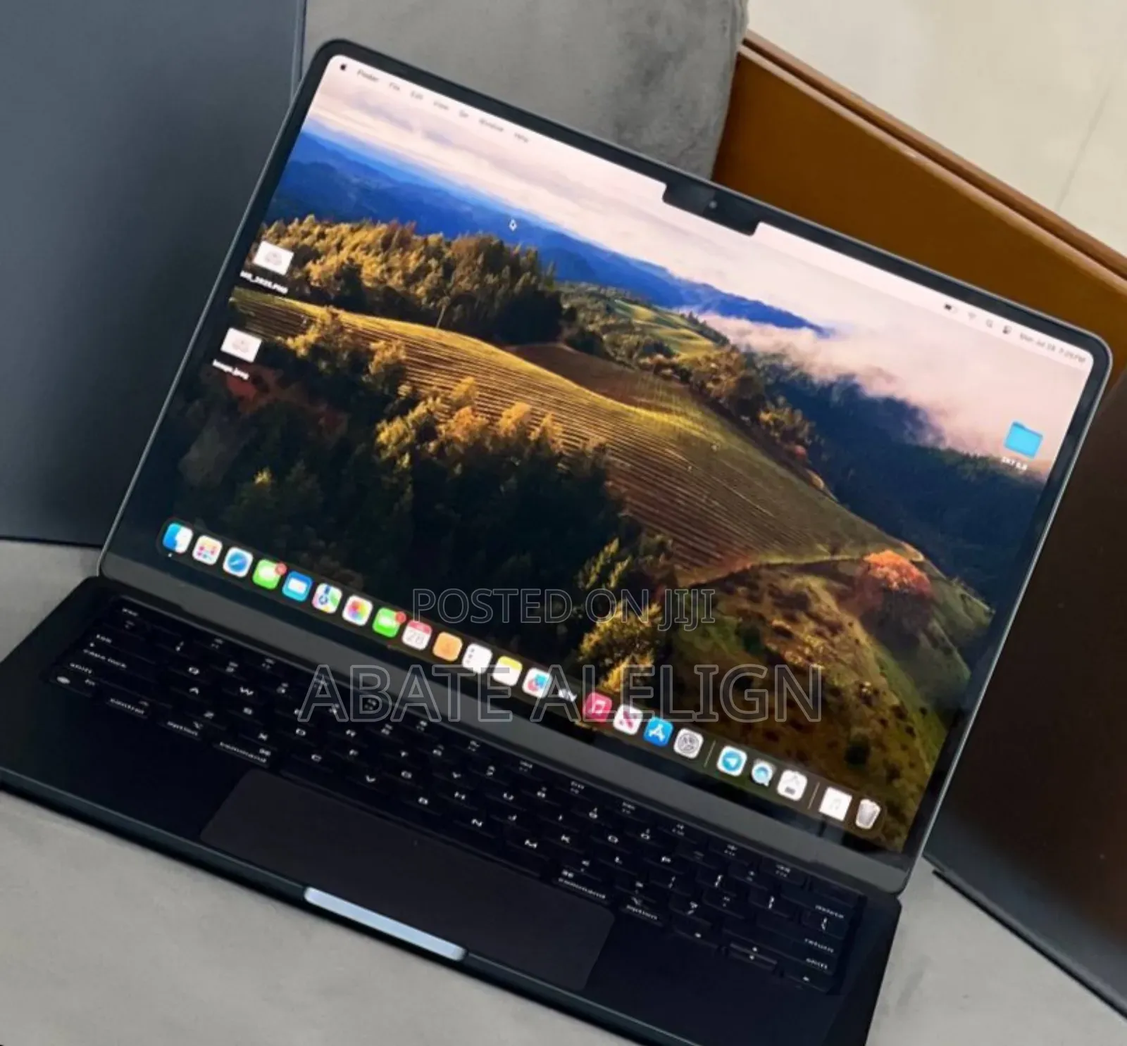 New Laptop Apple MacBook Air 2022 M2 8GB Intel Core I5 SSD 256GB