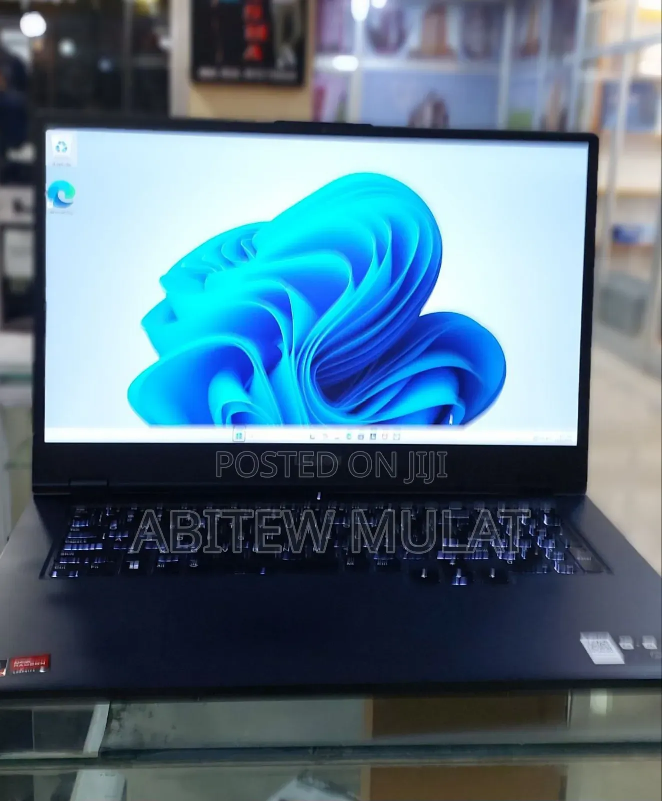 New Laptop Lenovo Legion 5 16GB AMD Ryzen 7 SSD 1T