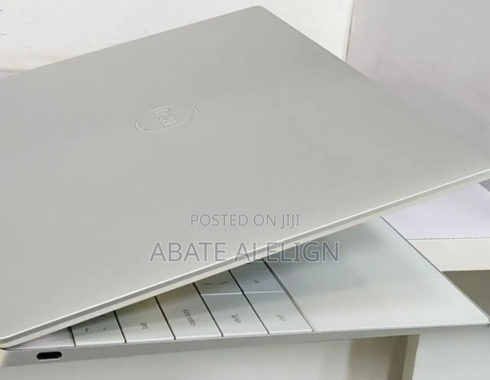 New Laptop Dell XPS 13 32GB Intel Core I7 SSD 512GB