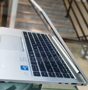 New Laptop HP EliteBook 840 G8 16GB Intel Core I5 SSD 512GB