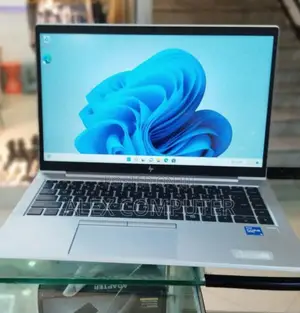 New Laptop HP EliteBook 840 G8 16GB Intel Core I5 SSD 512GB