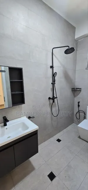 3bdrm Apartment in Bole for rent