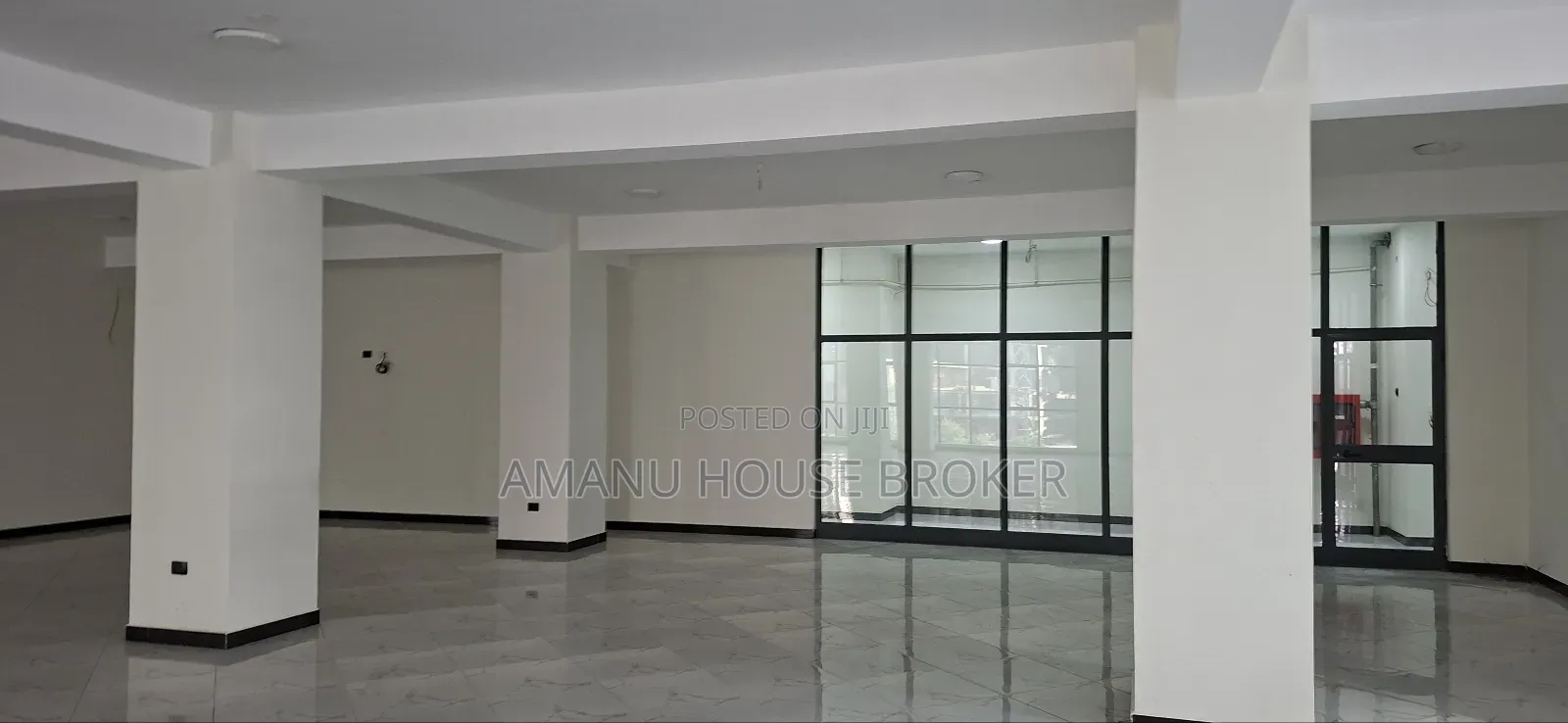 አስቸኳይ የሚከራይ ለካፌ እና for the Restaurant 4ኛ ፎቅ ላይ 430sqm በ494,500birr