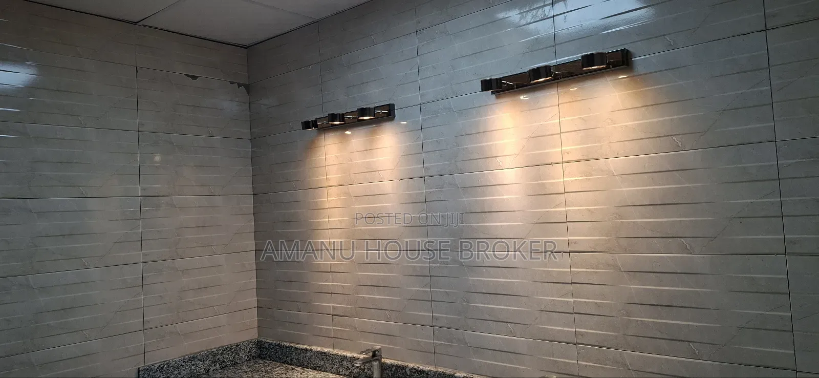 አስቸኳይ የሚከራይ ለካፌ እና for the Restaurant 4ኛ ፎቅ ላይ 430sqm በ494,500birr