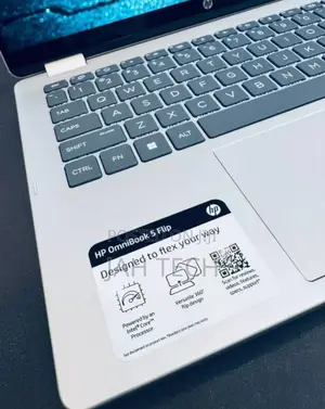 New Laptop HP OmniBook 5 Flip 14-Fp0023dx 16GB Intel Core 7 SSD 512GB