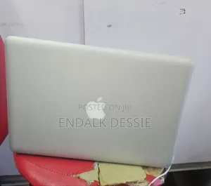 New Laptop Apple MacBook 2010 8GB Intel Core I5 HDD 1T