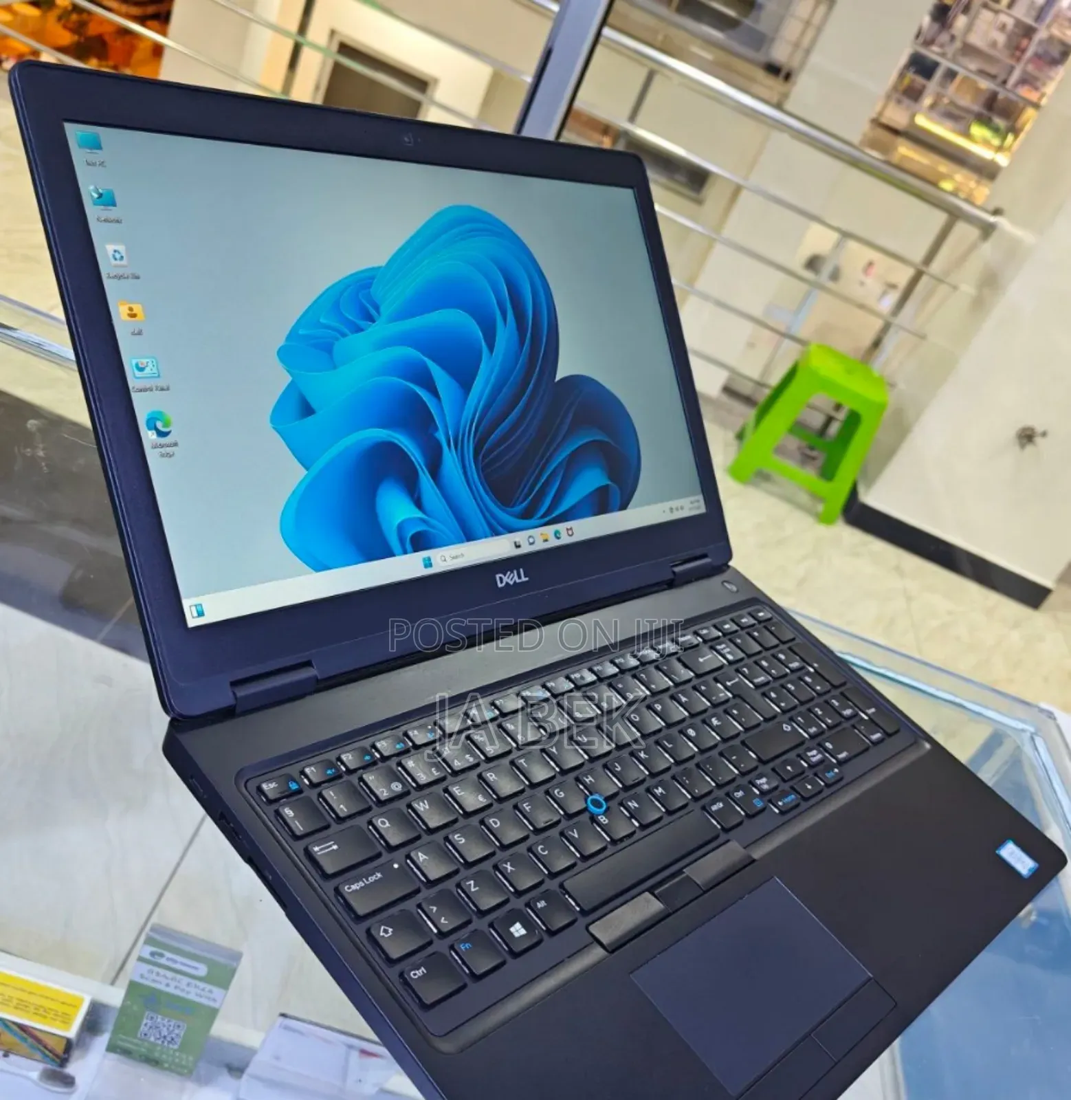 New Laptop Dell Latitude 5310 8GB Intel Core I5 SSD 256GB