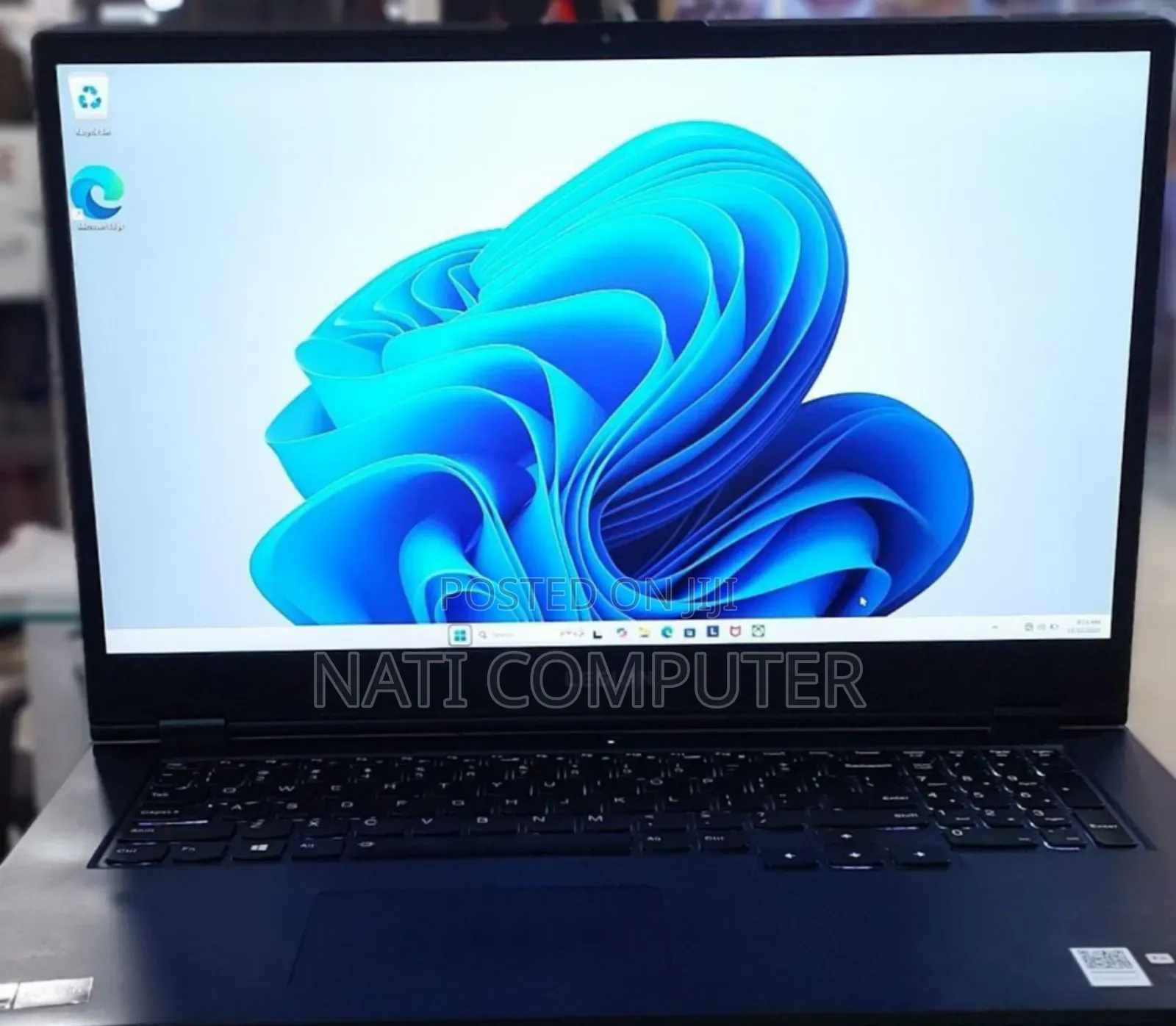 New Laptop Lenovo Legion 5 16GB AMD Ryzen 7 SSD 1T