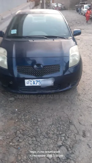 Photo - Toyota Yaris 2007 Blue