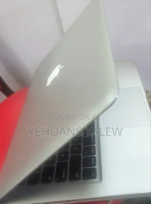 New Laptop Apple MacBook Pro 2010 8GB Intel Core I5 HDD 1T