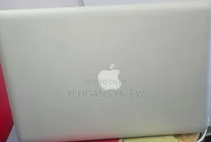 New Laptop Apple MacBook Pro 2010 8GB Intel Core I5 HDD 1T