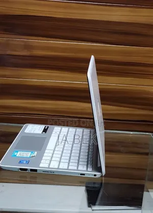 New Laptop HP Stream Notebook 4GB Intel Celeron SSD 60GB