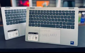 New Laptop HP OmniBook 5 Flip 14-Fp0023dx 16GB Intel Core 7 SSD 512GB