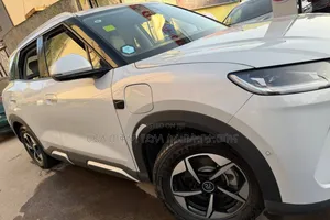 BYD Yuan Up 2025 Ivory