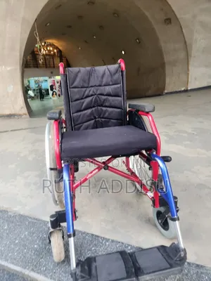 Foldae Almunium Wheelchair卄你wheelchair者別wheelchair使得wheelchair Folded