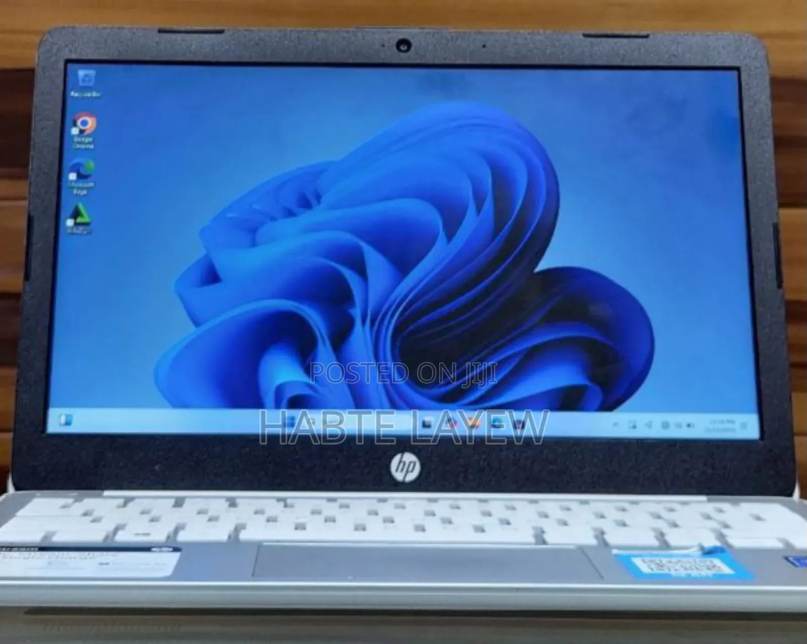 New Laptop HP Stream Notebook 4GB Intel Celeron SSD 48GB