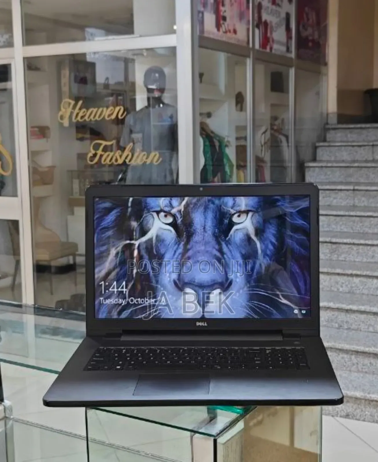 New Laptop Dell Inspiron 15 6GB AMD A6 HDD 1T