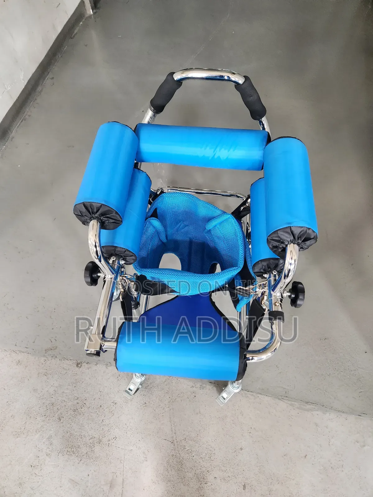 Comfortable Belted and Seating Aid Walker腱鞘walker夠味walker Medical New