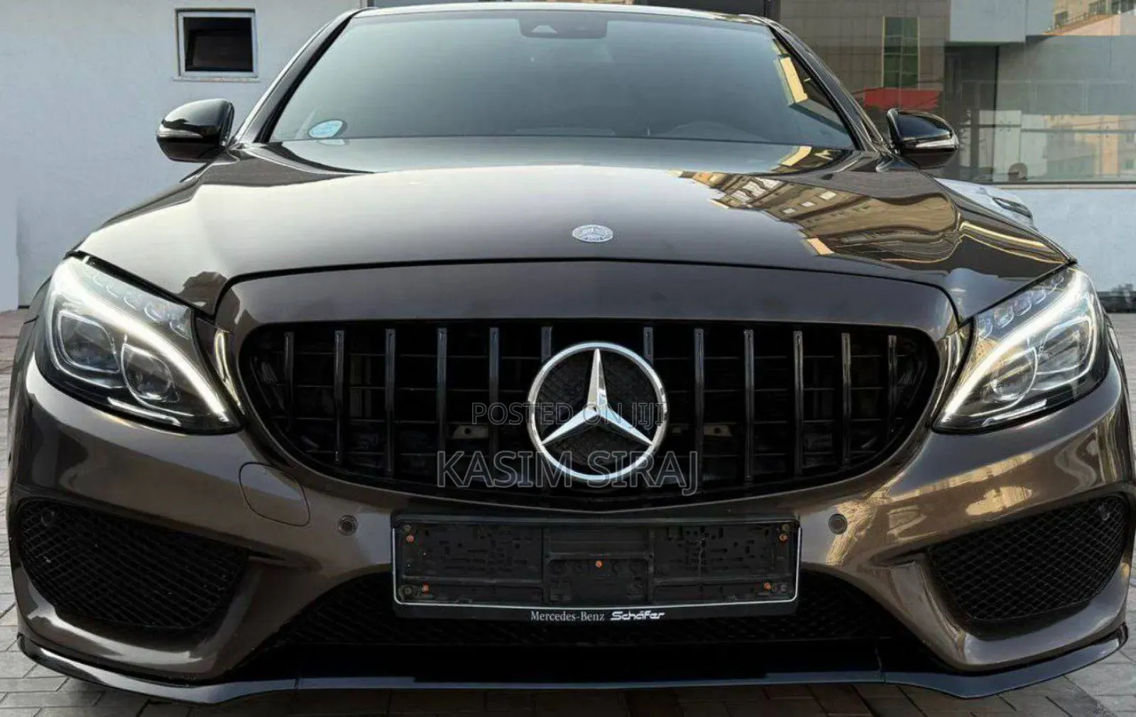 Mercedes-Benz C200 2015 Brown