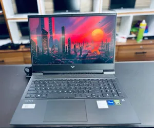 New Laptop HP Victus 16 16GB Intel Core I7 SSD 512GB