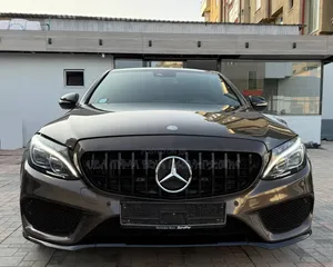 Photo - Mercedes-Benz C200 2015 Matt Black