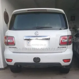 Nissan Patrol 2018 White