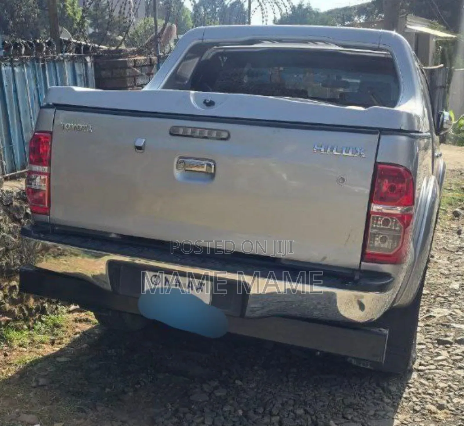 Toyota Hilux 2015 Gray