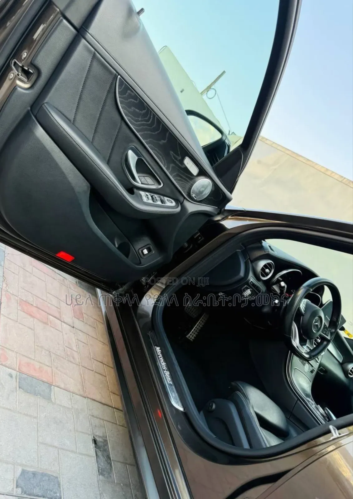 Mercedes-Benz C200 2015 Matt Black