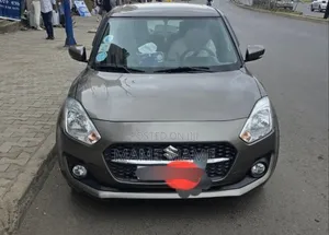 Photo - Suzuki Swift 2022 Gray