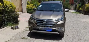 Photo - Toyota Rush 2022 Gray