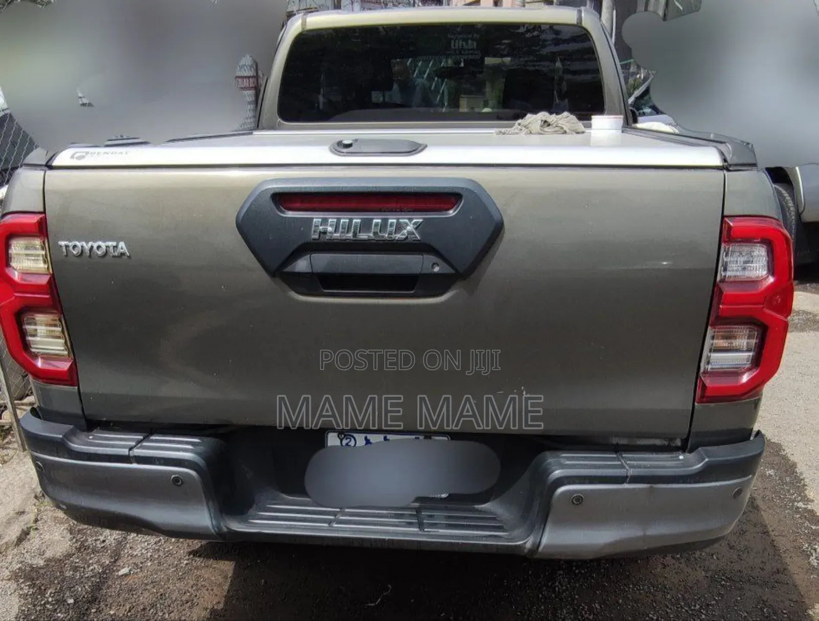 Toyota Hilux 2021 Gray