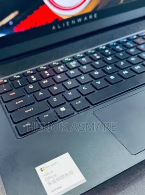 New Laptop Alienware Area-51m 16GB Intel Core I7 SSD 1T