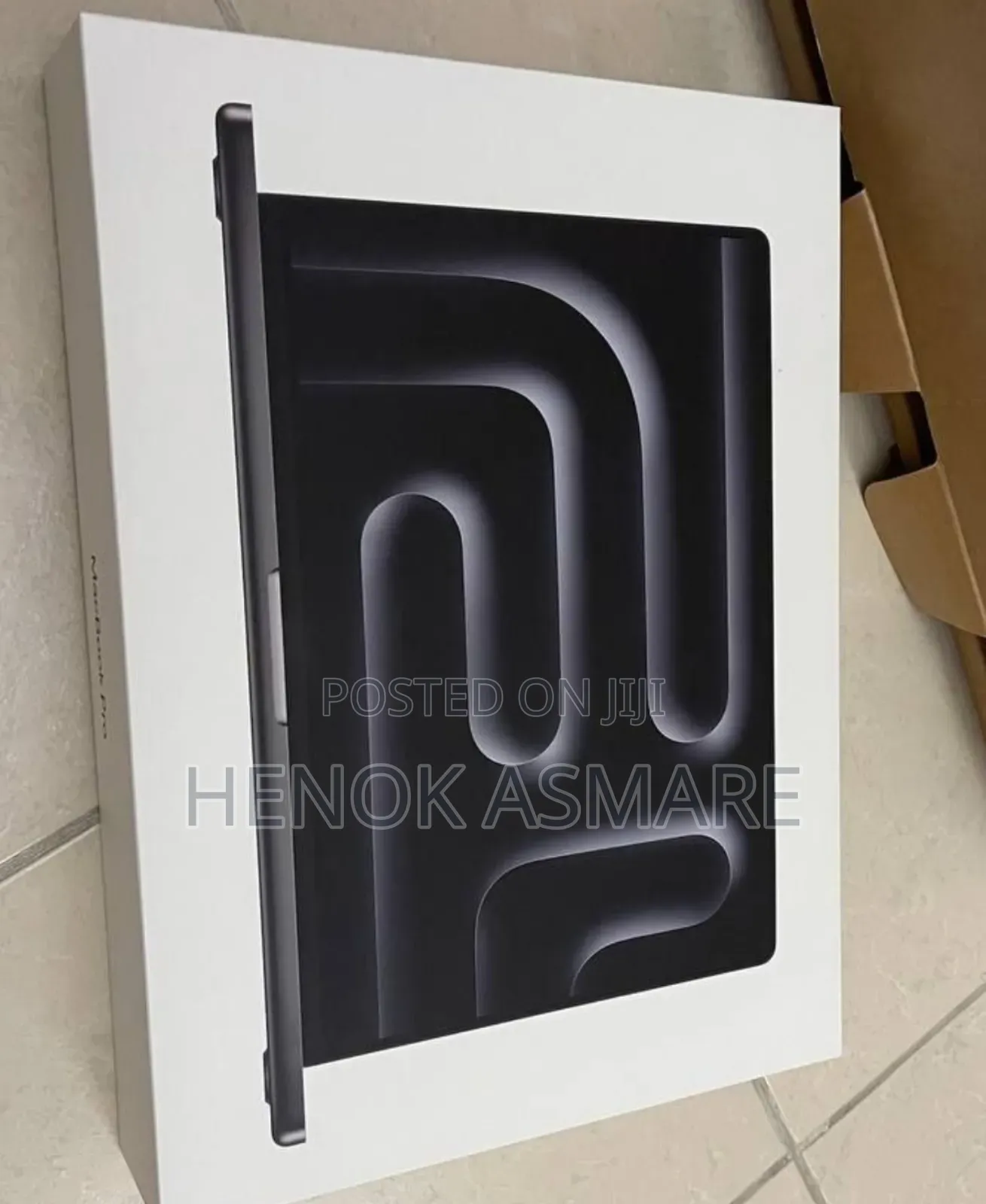 New Laptop Apple MacBook Pro 24GB Apple M4 SSD 512GB