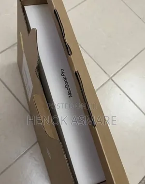 New Laptop Apple MacBook Pro 24GB Apple M4 SSD 512GB