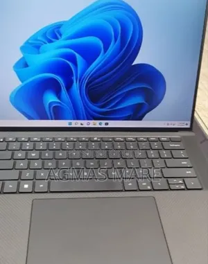 New Laptop Dell Precision 5570 16GB Intel Core I7 SSD 512GB