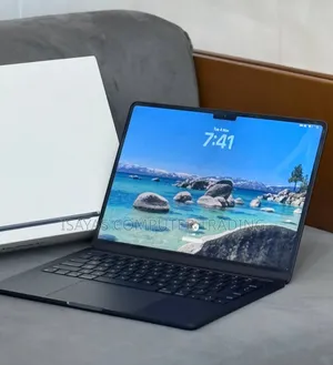 New Laptop Apple MacBook Air 2022 M2 16GB SSD 512GB