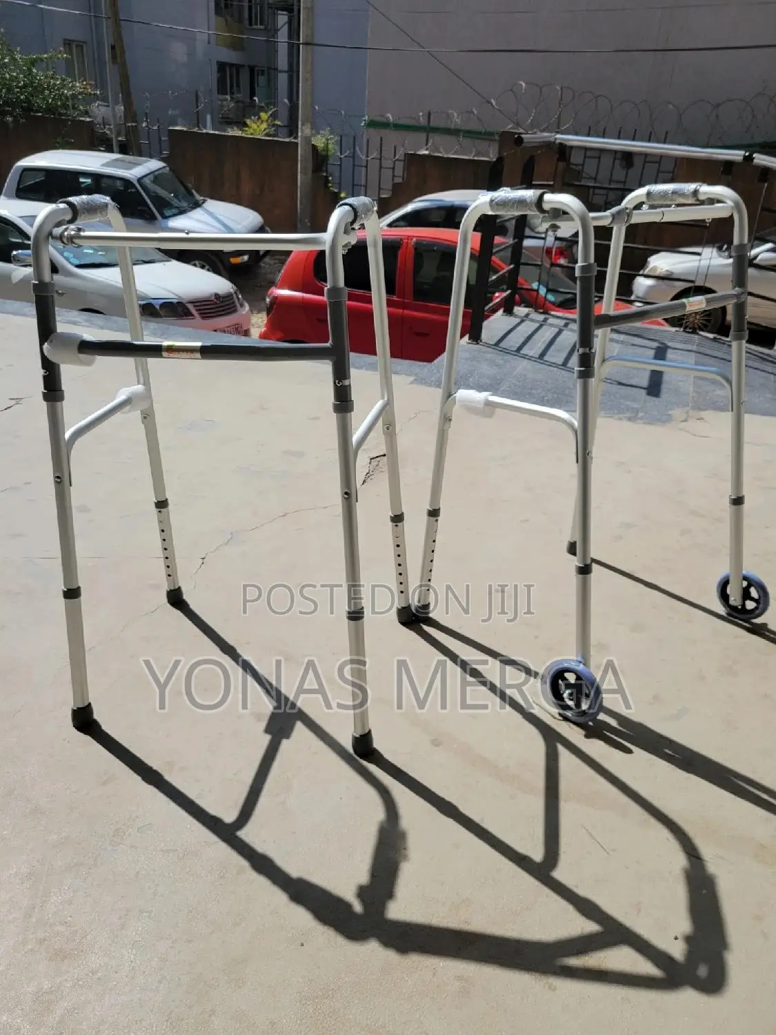 Medical Walker耹煲let's Your Walket Help You飞多walker\\Walking_aid