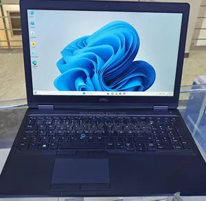 Photo - New Laptop Dell Latitude 14 5480 8GB Intel Core I5 SSD 256GB