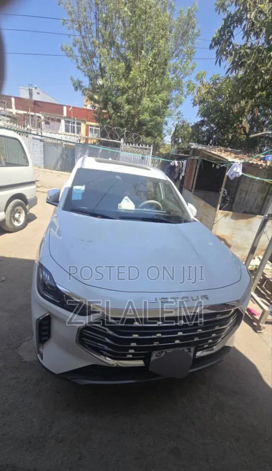 Jetour X70 Plus 2022 White